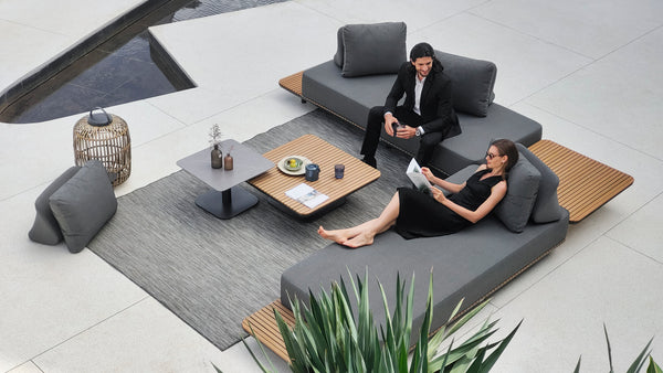SECCIONAL NEW FREEDOM + MESA DE CENTRO (COMING SOON)